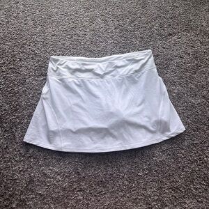 Lululemon tennis skirt size 10 tall